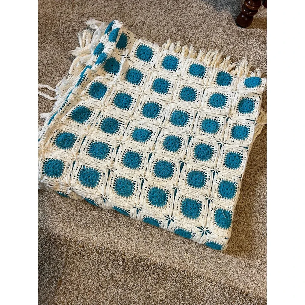 Turquoise and creme afghan with 5 inch fringe